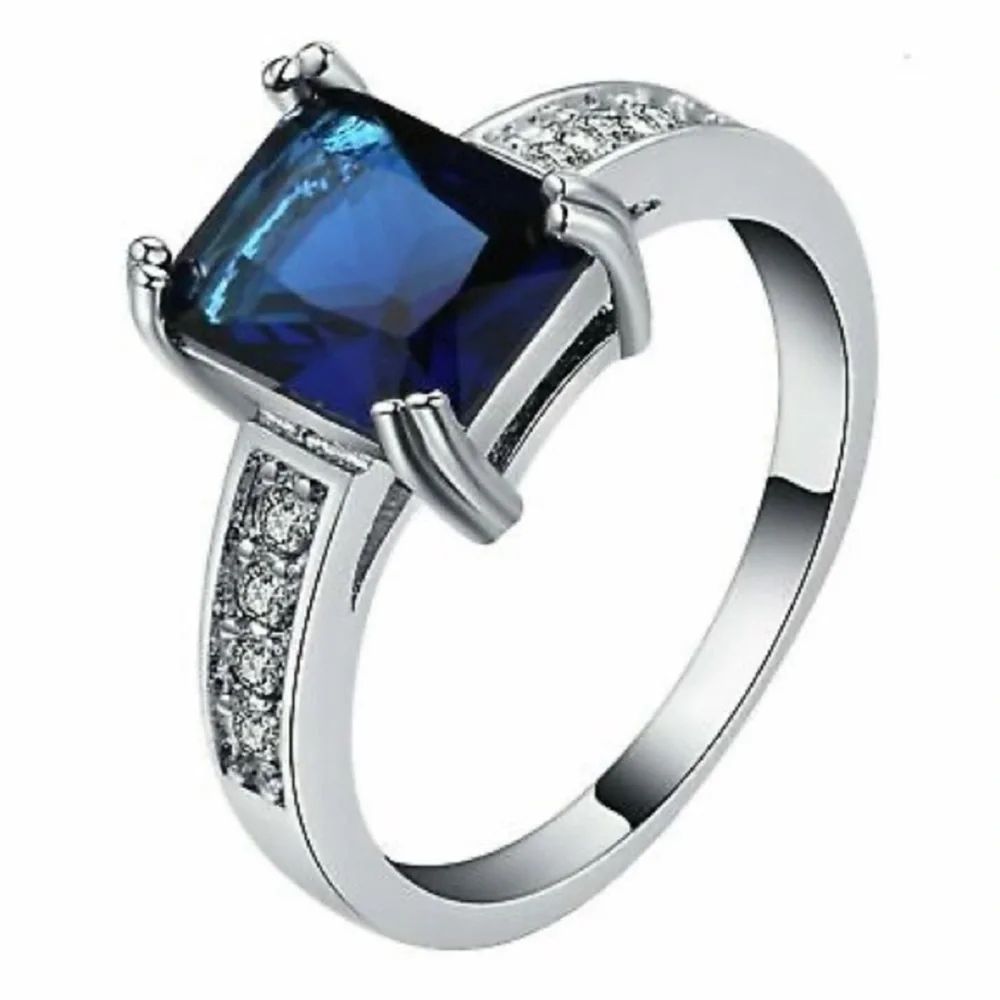 New Natural 3.58CT London Blue Topaz 8 Diamond 14K White Gold Hallmarked Ring